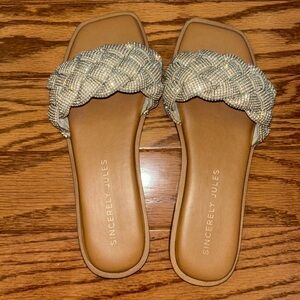 Sincerely Jules Fisk size 7.5 rhinestone sandals